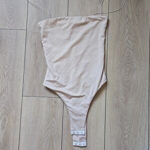 MESHKI Nude Bodysuit size XS